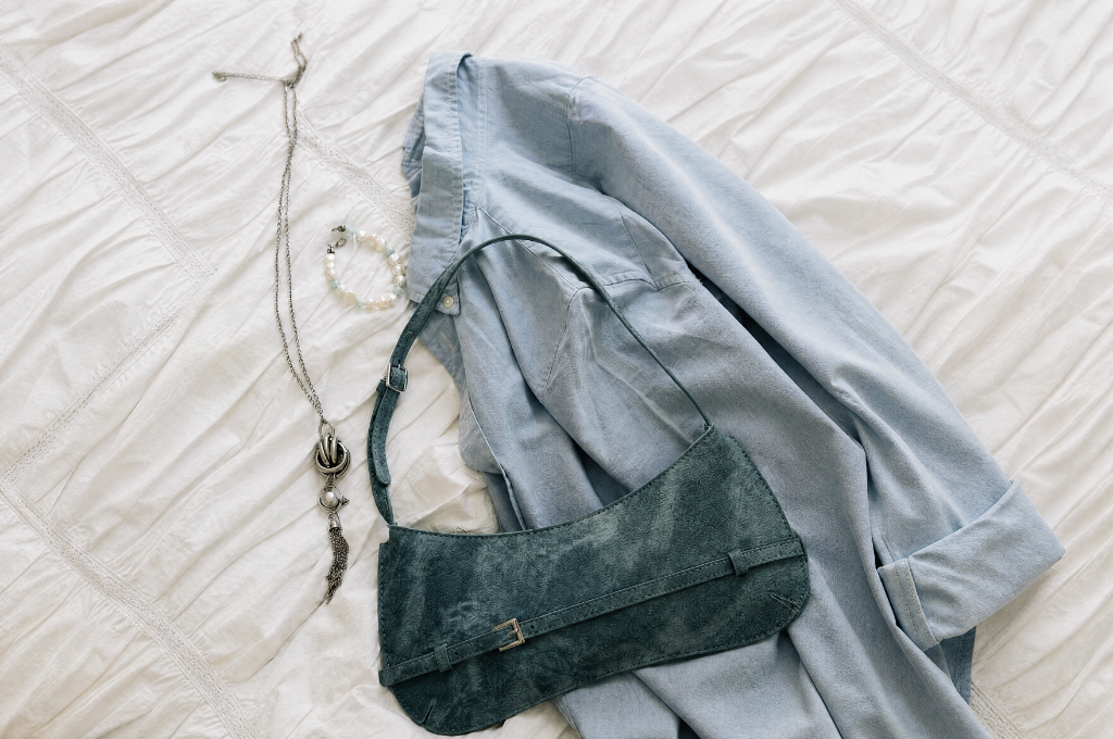 Vintage Clothing: How to Find, Style and Care for Pre-Loved Fashion
