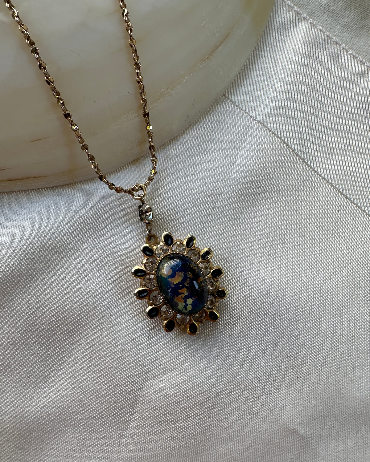 Midnight Jewel Pendant Necklace